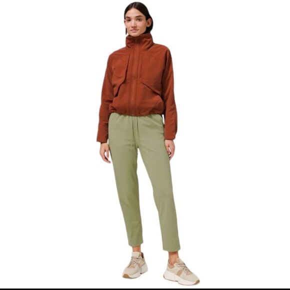LULULEMON Keep Moving Pant 7/8 High Rise Rosemary Green size 4 - Picture 1 of 7